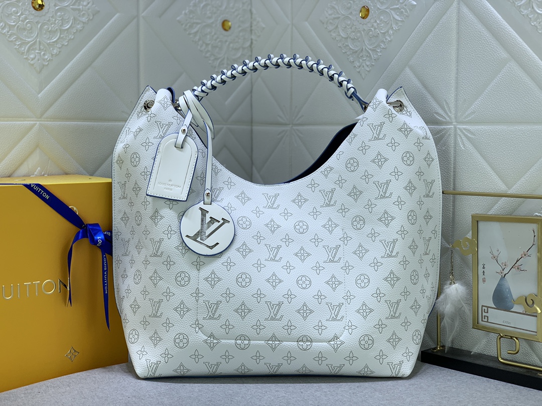 【LOUIS VUITTON】Taurillon  35*40*17cm  -6色