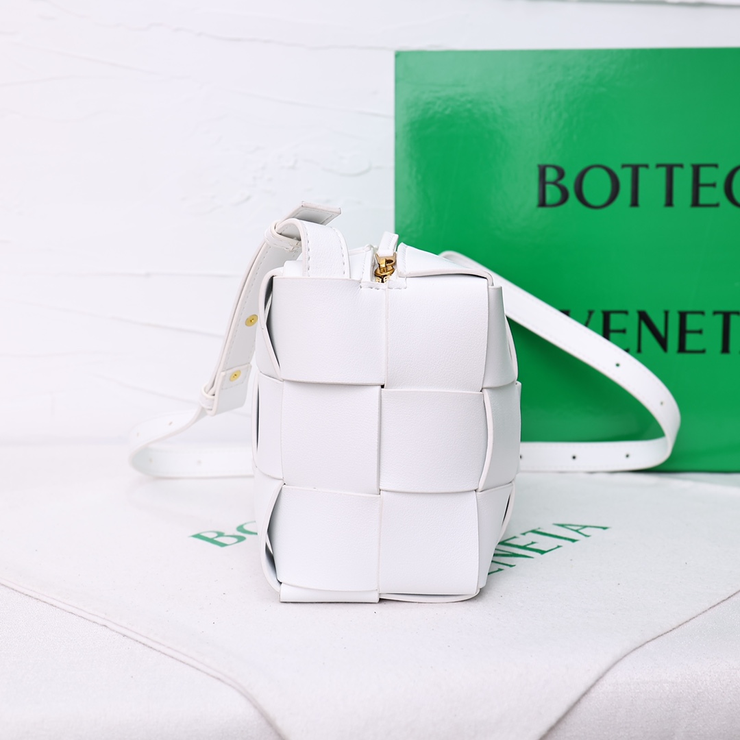 【Bottega Veneta】Brick Cassette-28*10*14CM -6色