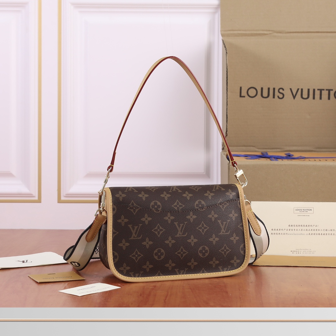 【LOUIS VUITTON】 サイズ: 25.0 × 9.0 × 15.0 CM -2色
