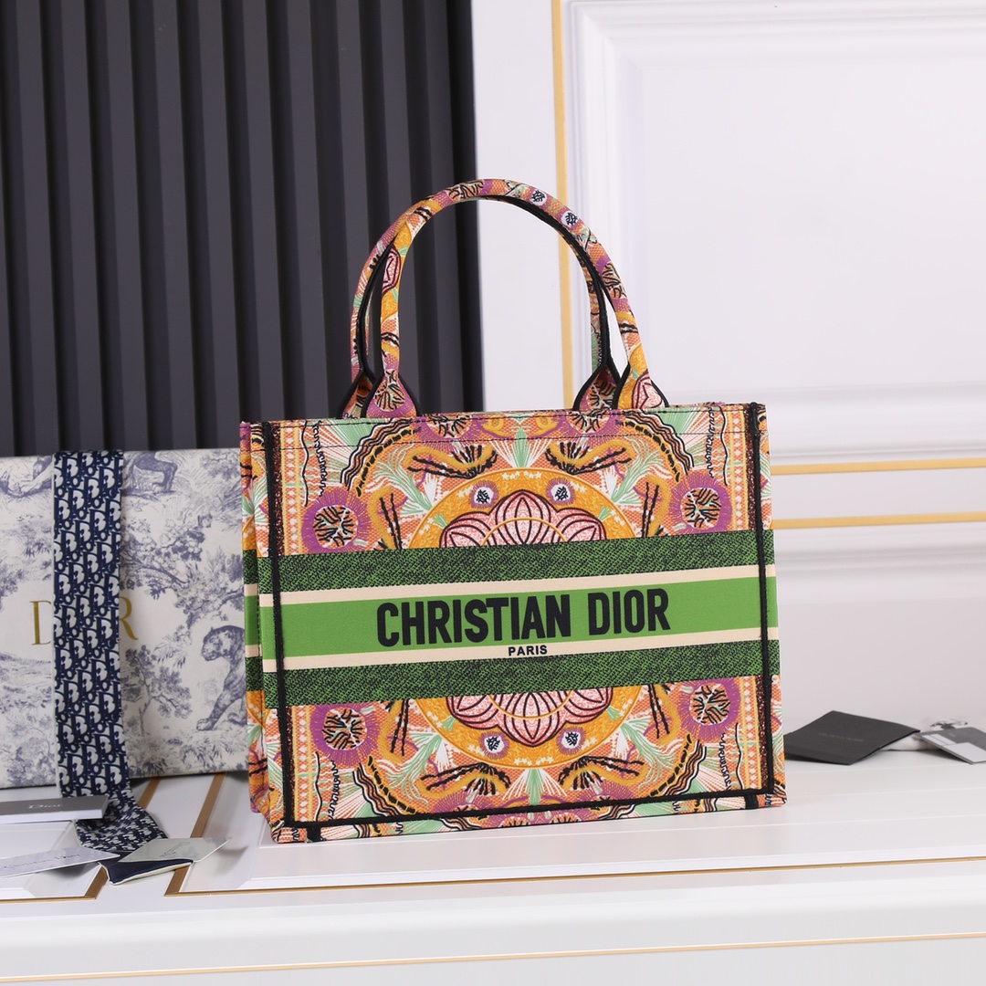 【DIOR】BOOK TOTE  -36x20x15cm -42x 35x15cm-5色