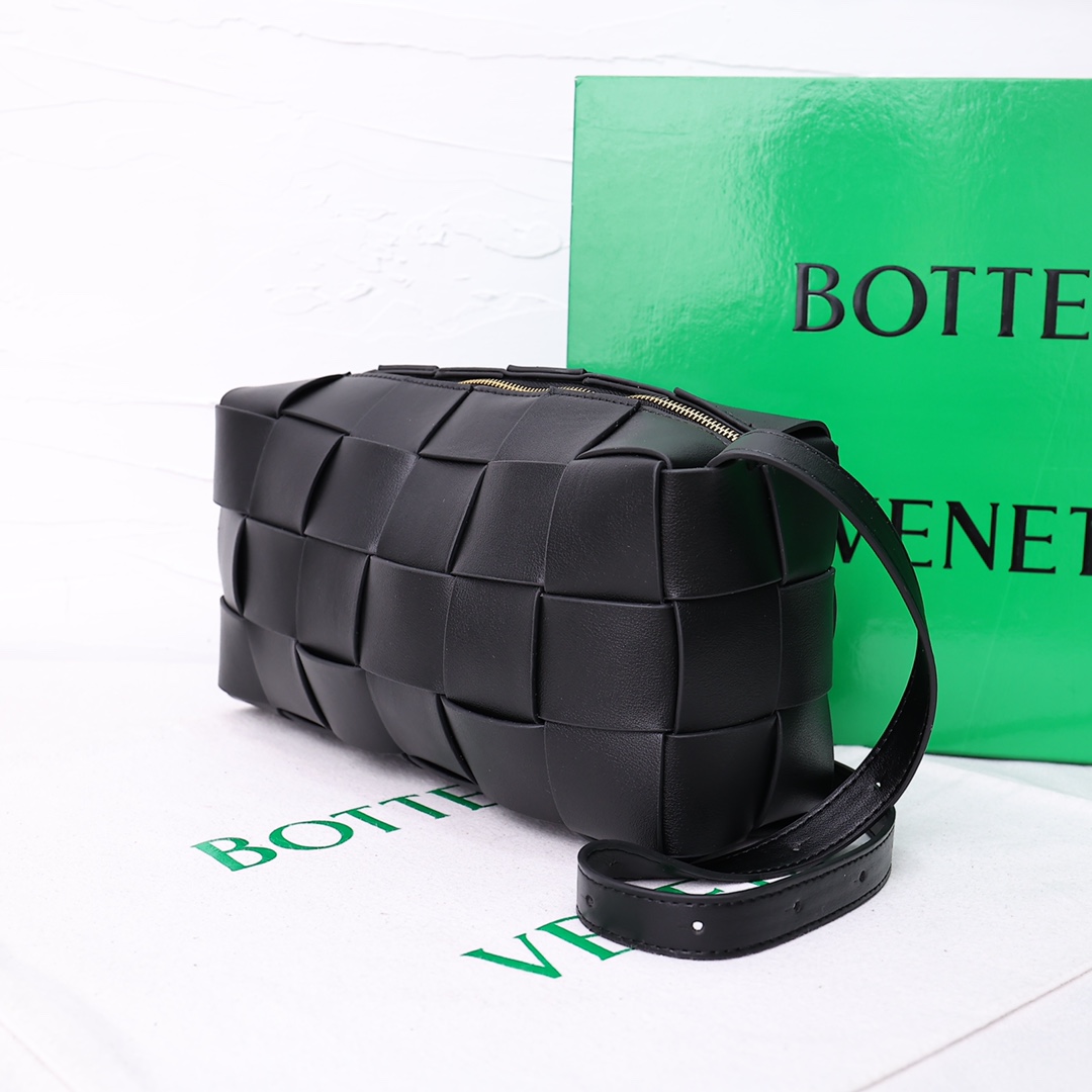 【Bottega Veneta】Brick Cassette-28*10*14CM -6色