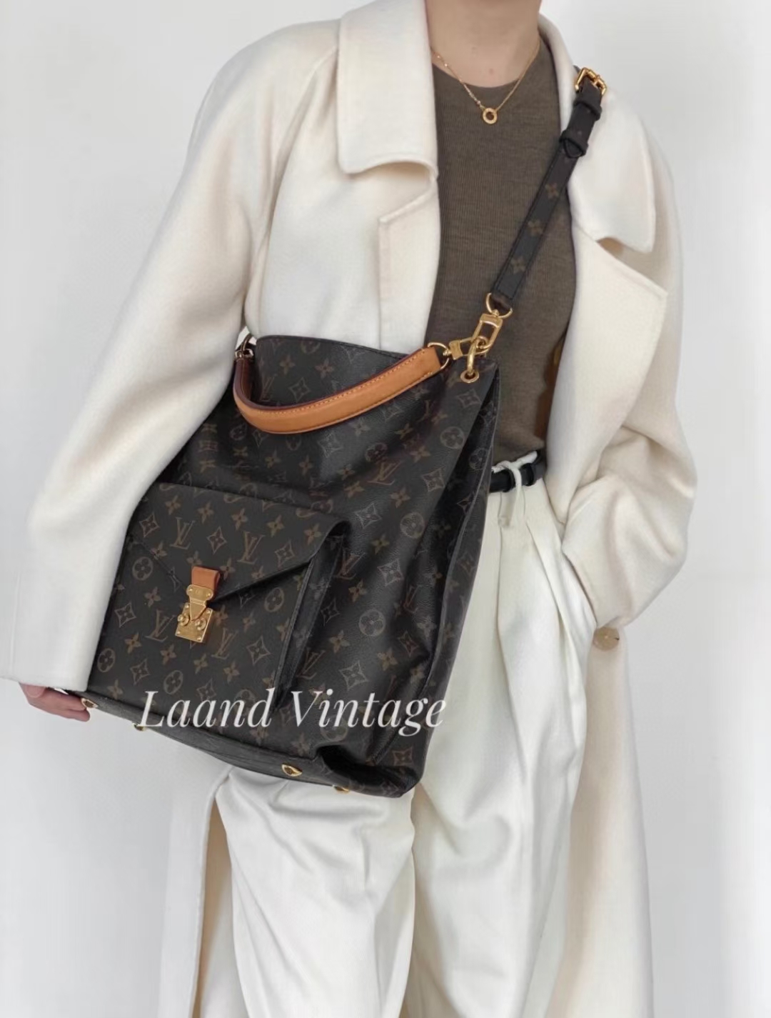 【LOUIS VUITTON】Métis   -32*36*14cm