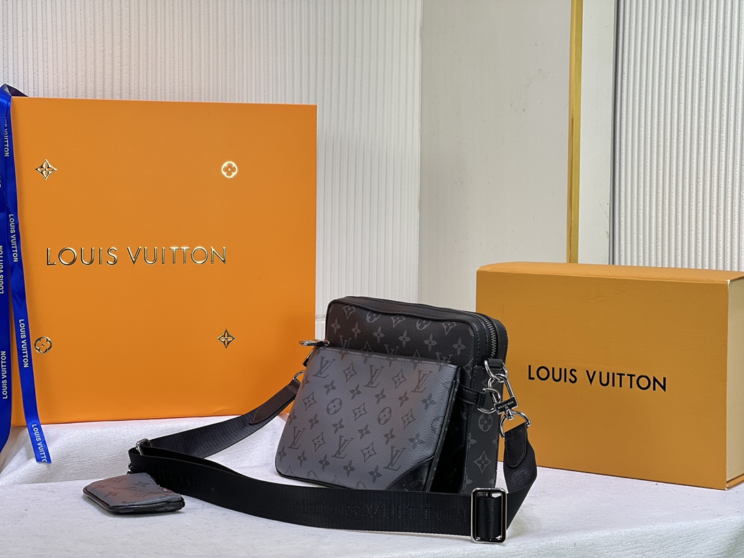 【LOUIS VUITTON】Trio  -25x18.5x7CM -4色