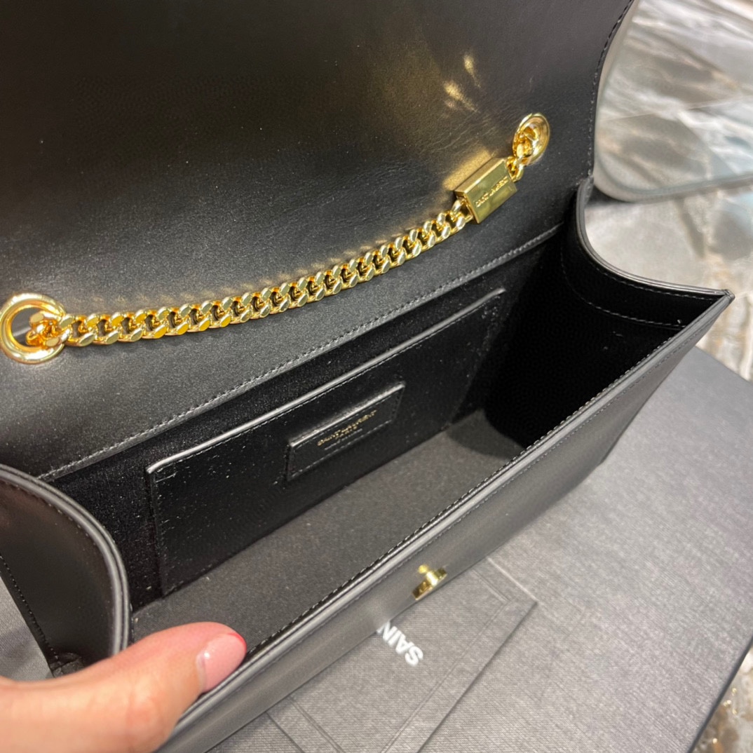 【SAINT LAURENT】  サイズ: 24x14.5x5cm -2色