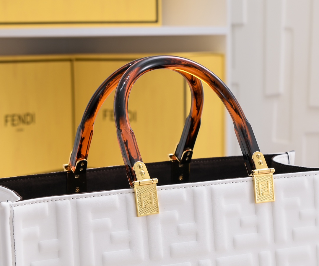 【FENDI】shine tote   サイズ: 35x17x31cm -4色