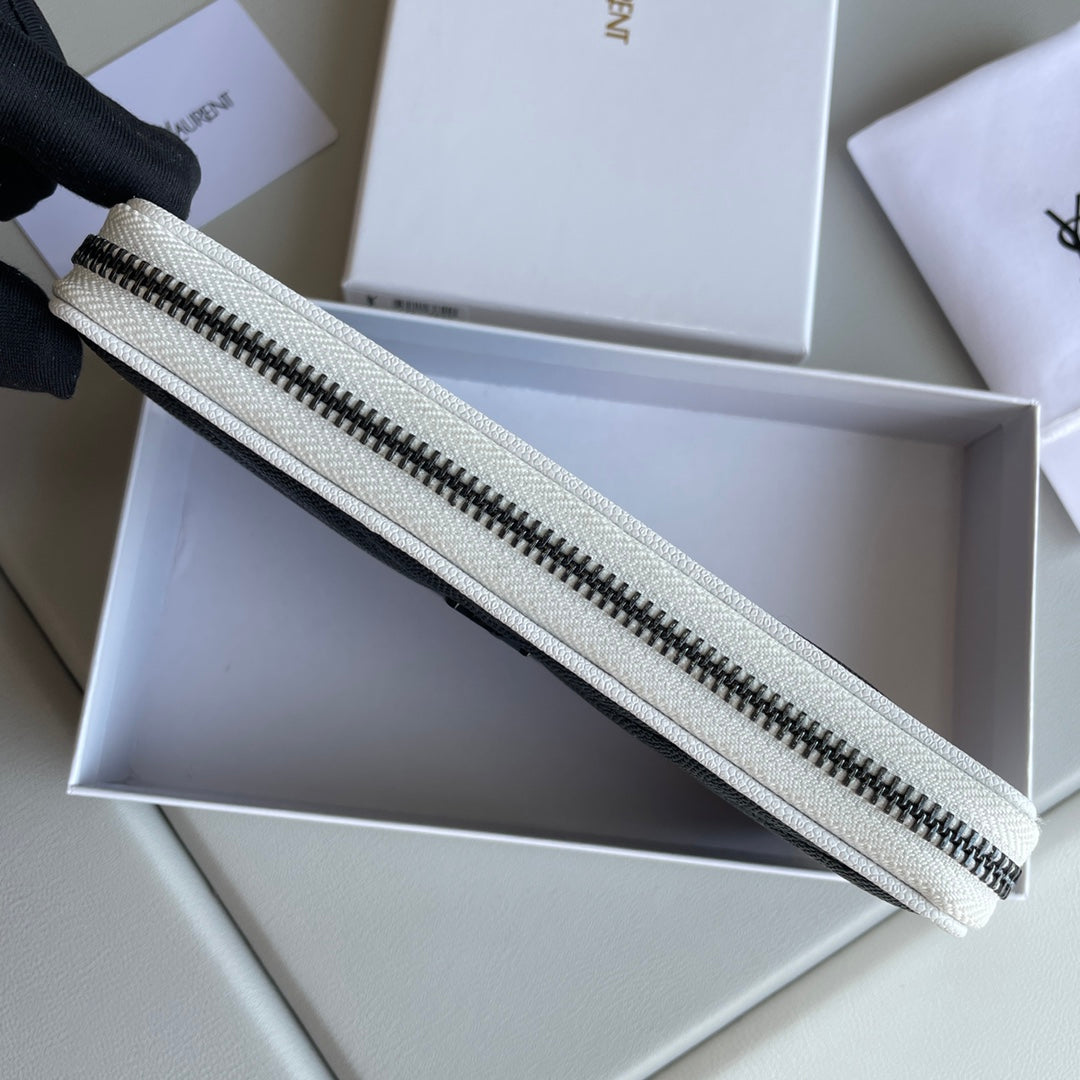 【SAINT LAURENT】 番号:358094  サイズ: 19x9x2cm -2色