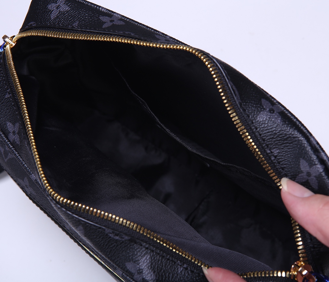【LOUIS VUITTON】Messenger   -25x19x5CM -4色