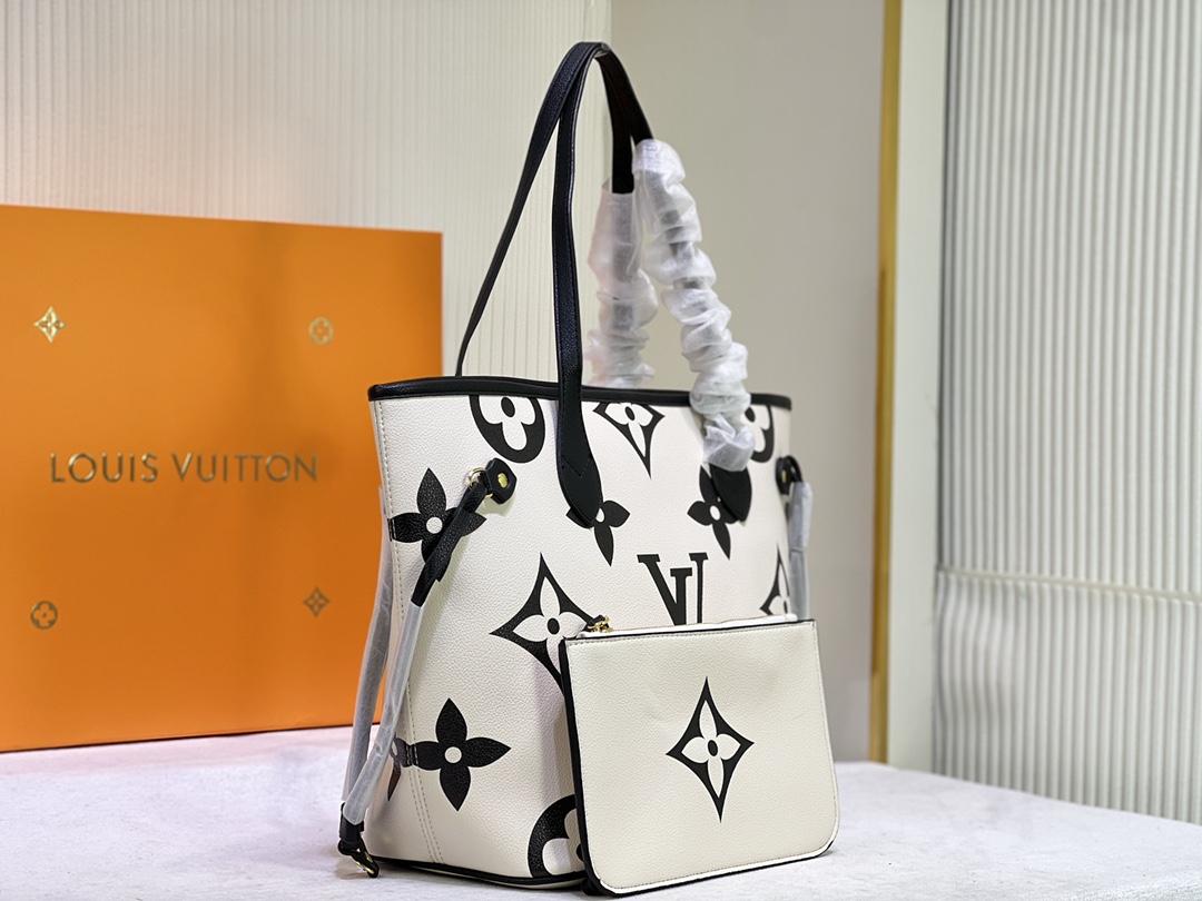 【LOUIS VUITTON】 Neverfull  -32×29×17cm -2色
