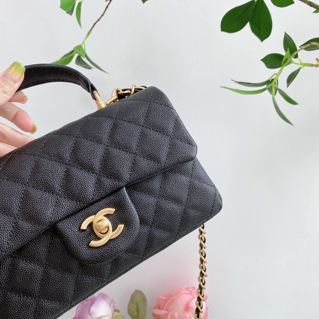 【シャネル】新作人気の斜め掛け cf mini handle 20cm グレインド カーフスキン -2色
