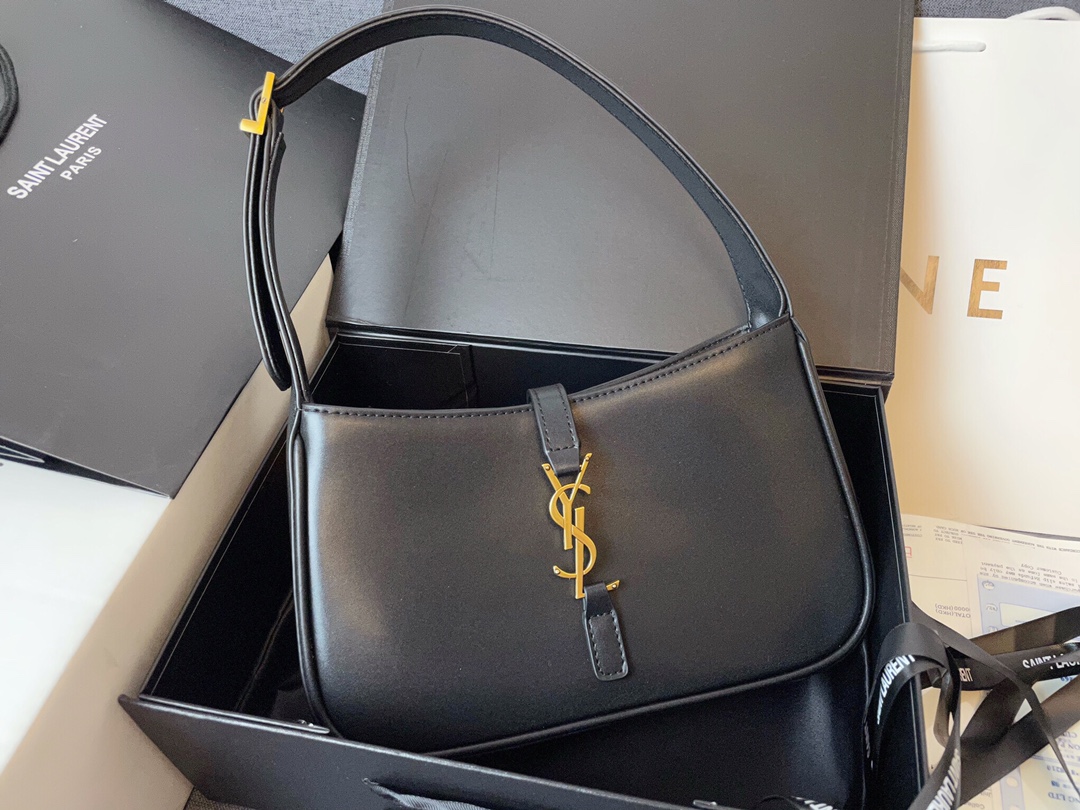 【SAINT LAURENT】 番号:657228  サイズ: 25*14*6CM -5色