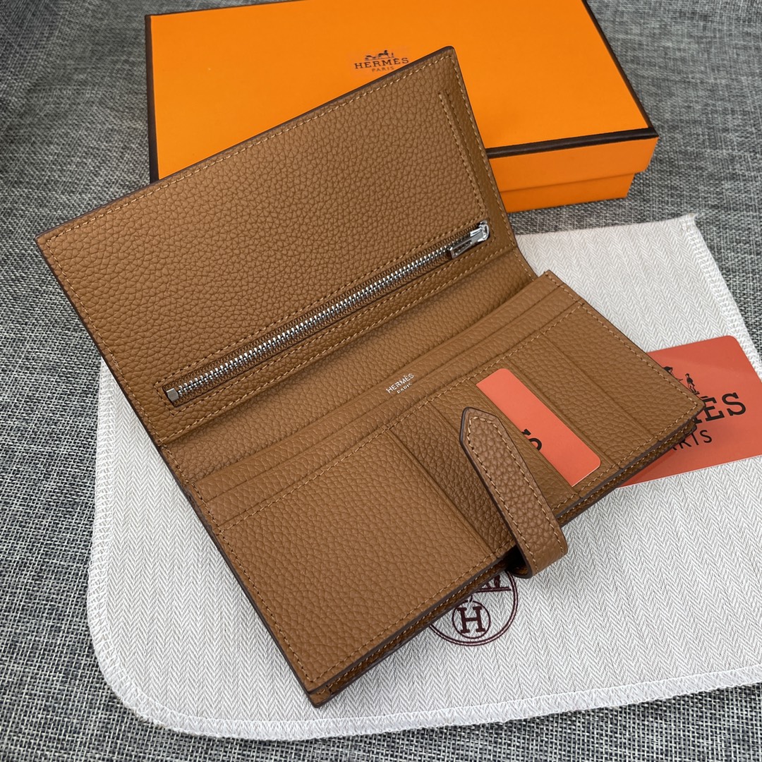 【Hermes 】二つ折り財布  9X17.5 CM -6色