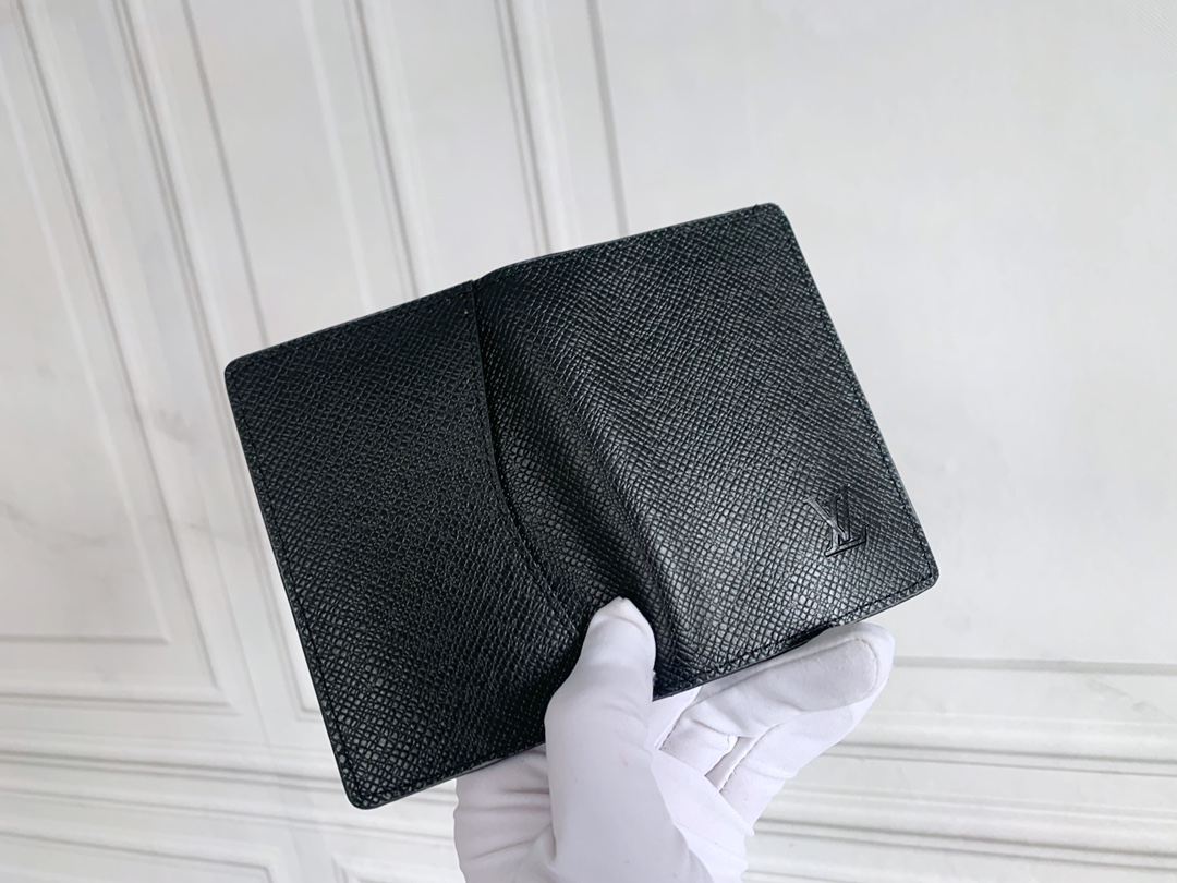 【LOUIS VUITTON】パスケース  7x11x2cm  -6色