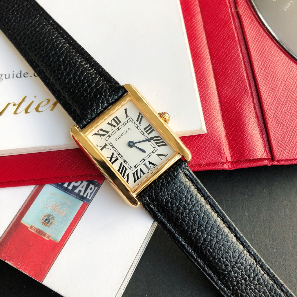 【Cartier】 レディース  27*34 MM