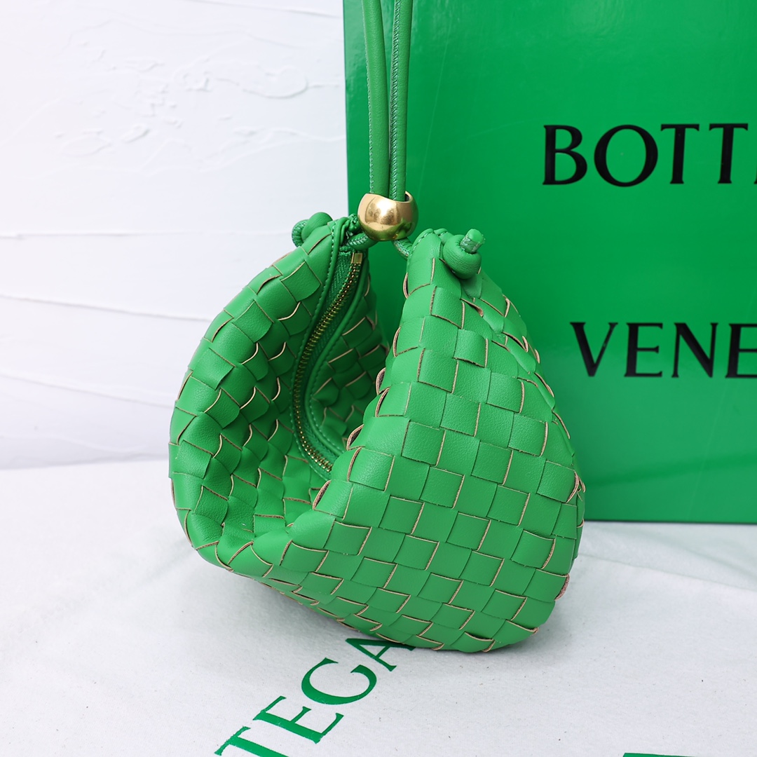 【Bottega Veneta】TURN -29*19*3CM -5色