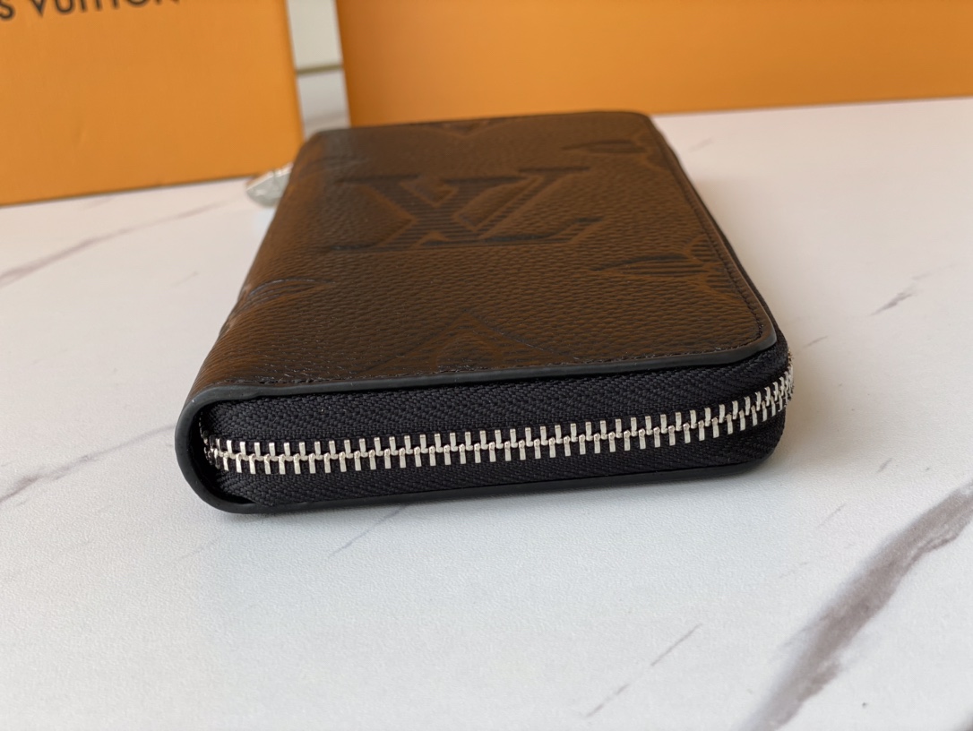 【LOUIS VUITTON】フルラ 財布 19x10x2cm