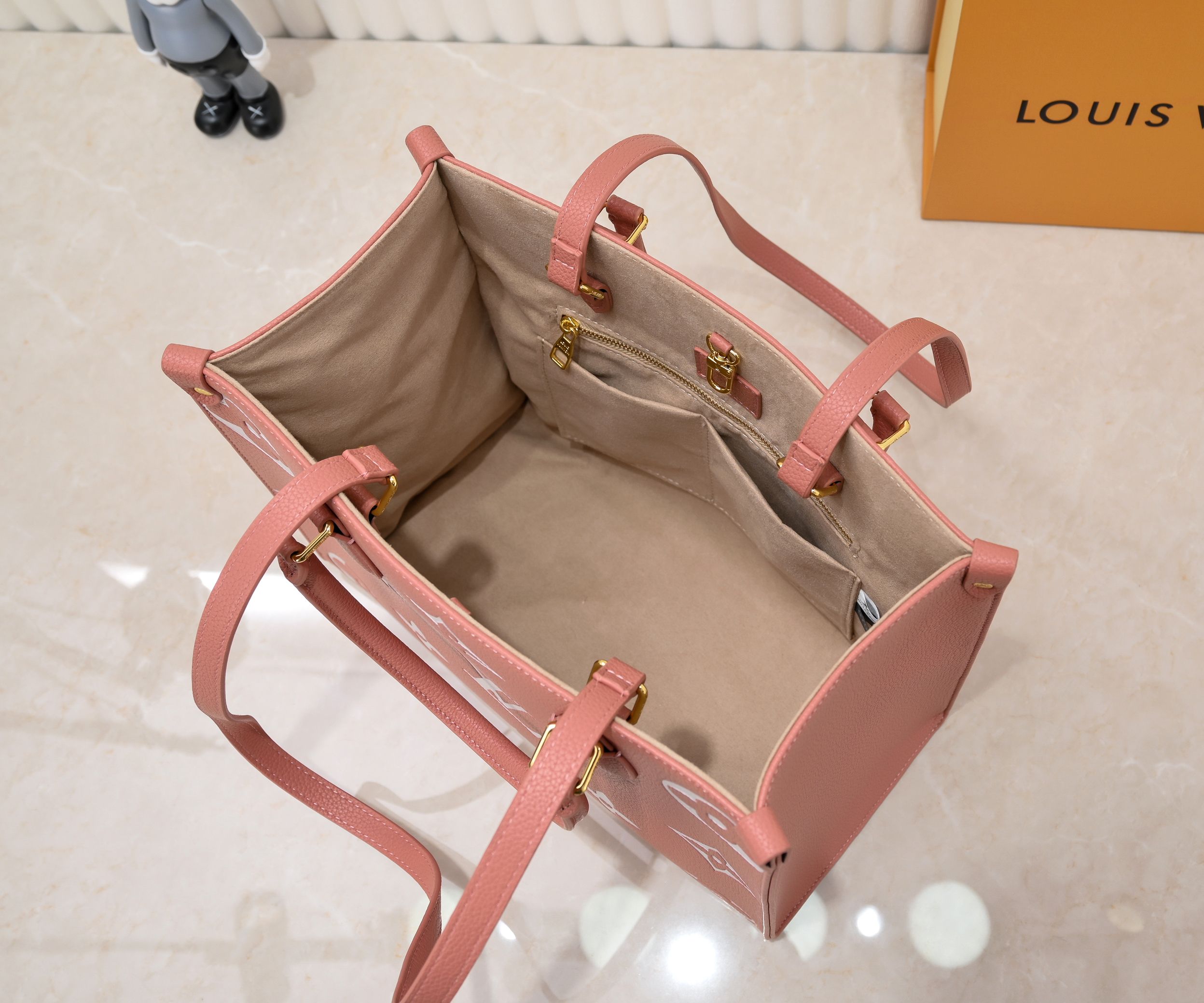 【LOUIS VUITTON】Onthego  -3size