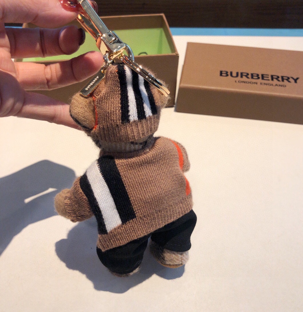 【Burberry】 キーホルダー  可爱い熊チャン 高さ12.5cm