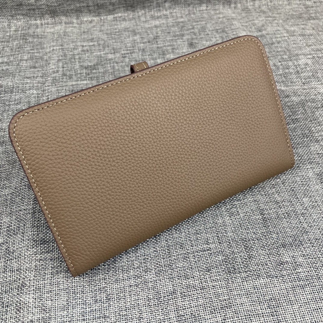 【Hermes 】二つ折り財布  20.1cm*12.5cm -6色