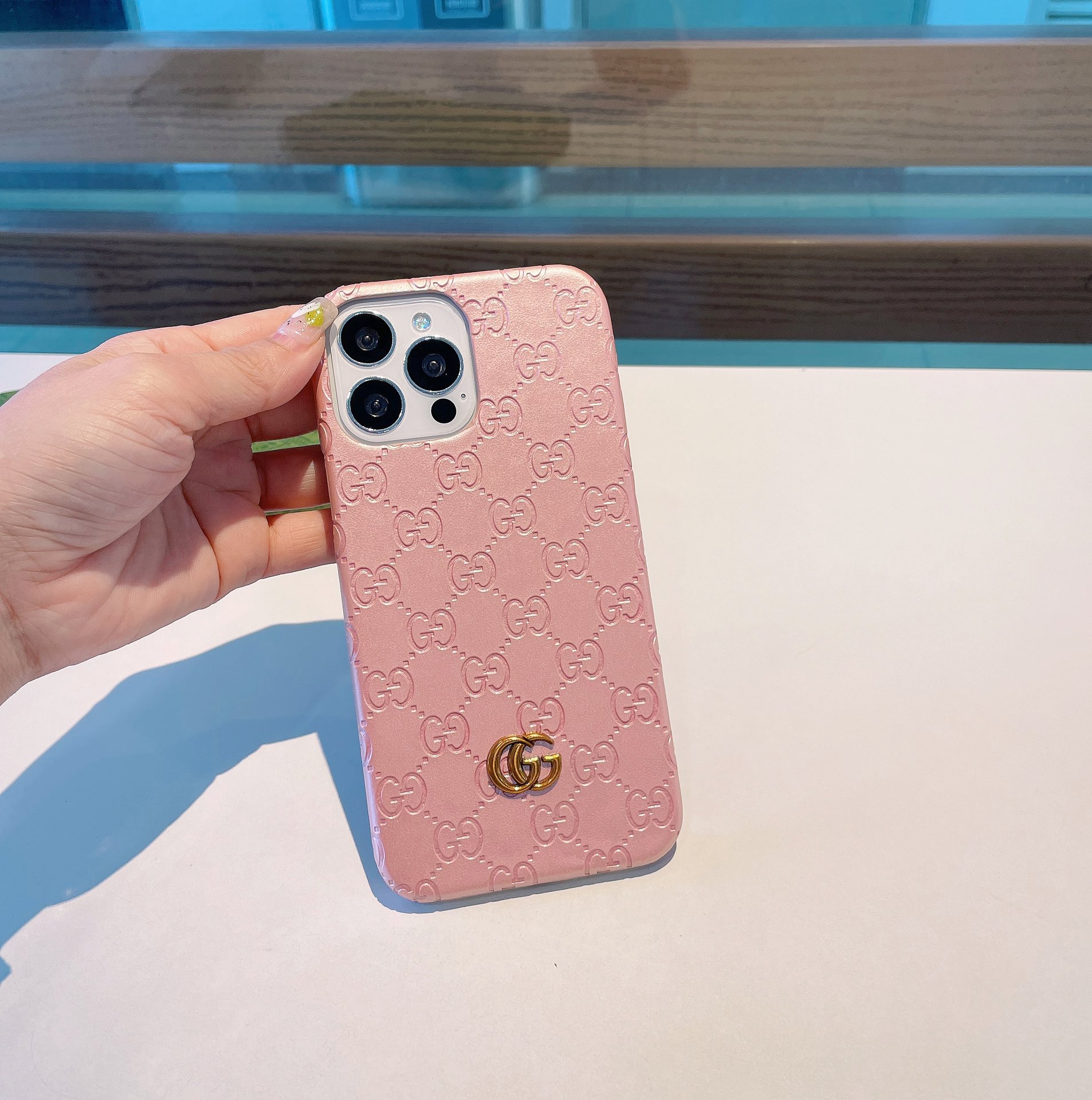 【スマホケース】Gucci  携帯カバー   -2色