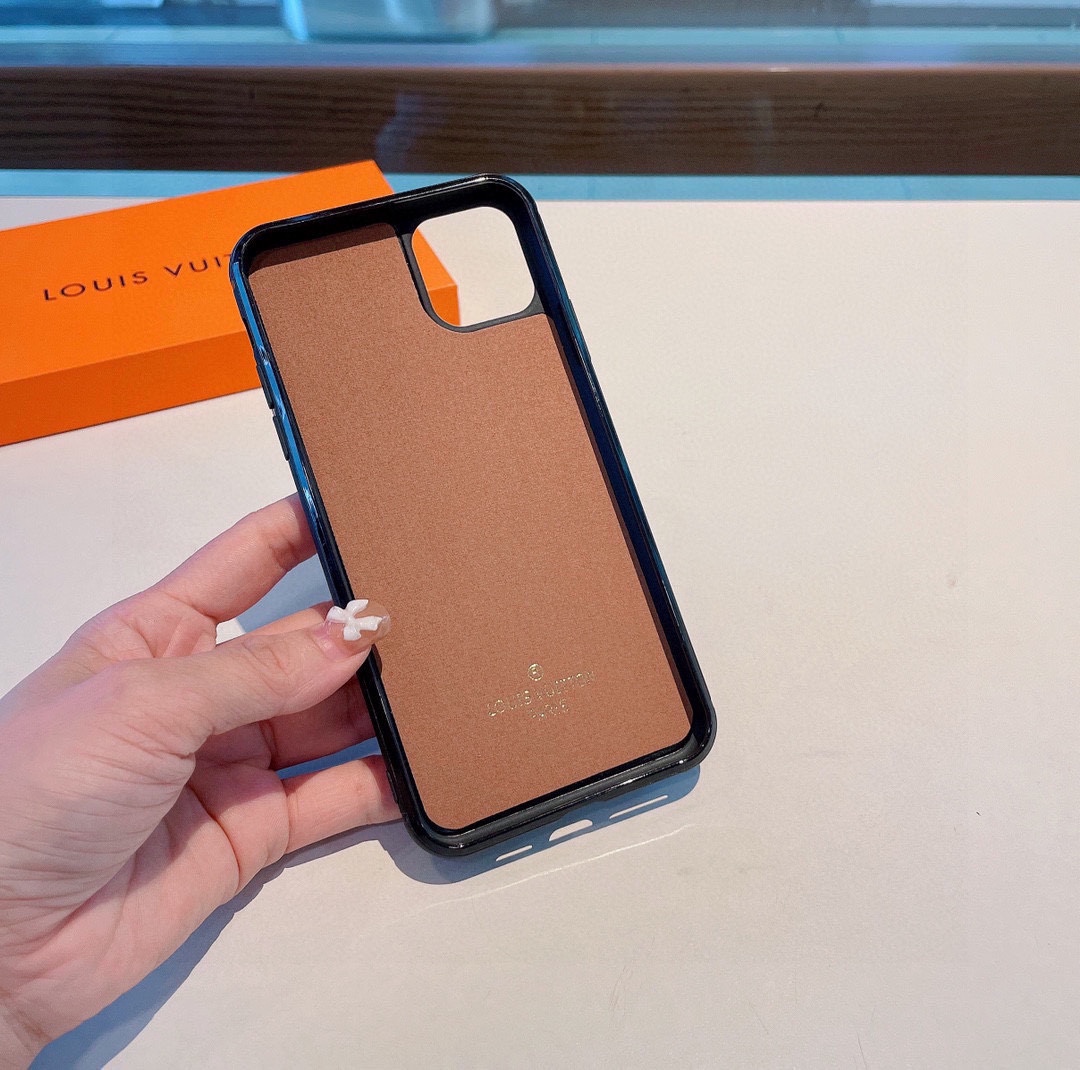【スマホケース】LV 携帯カバー