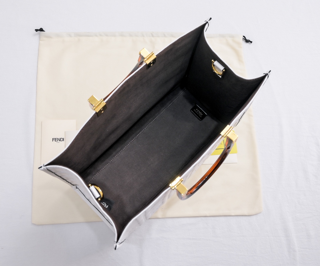 【FENDI】shine tote   サイズ: 35x17x31cm -4色