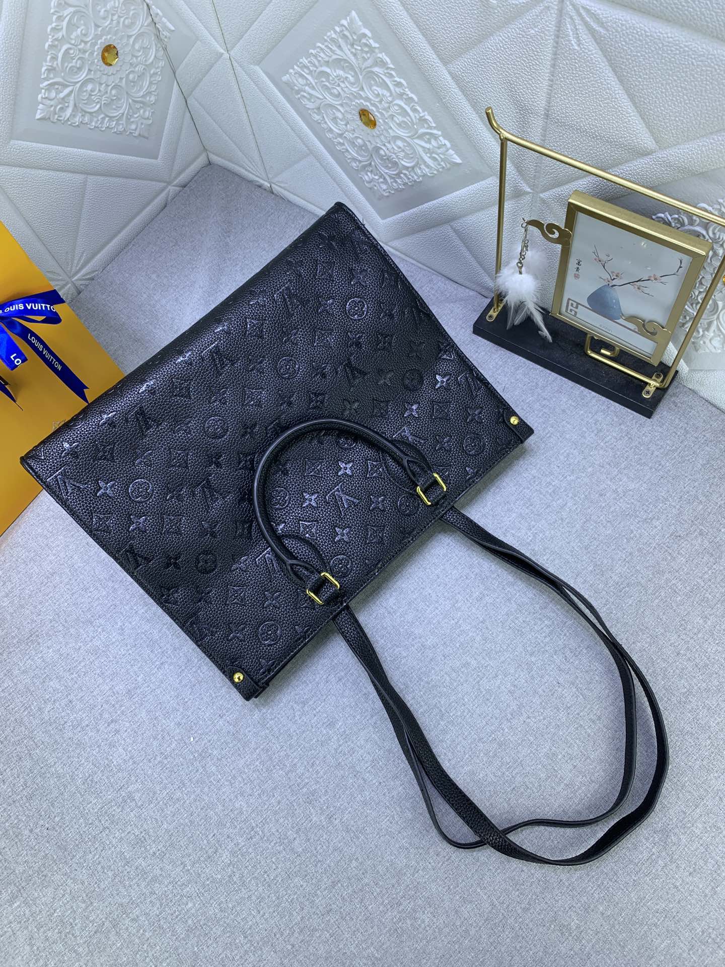 【LOUIS VUITTON】Onthego  34*15*26cm