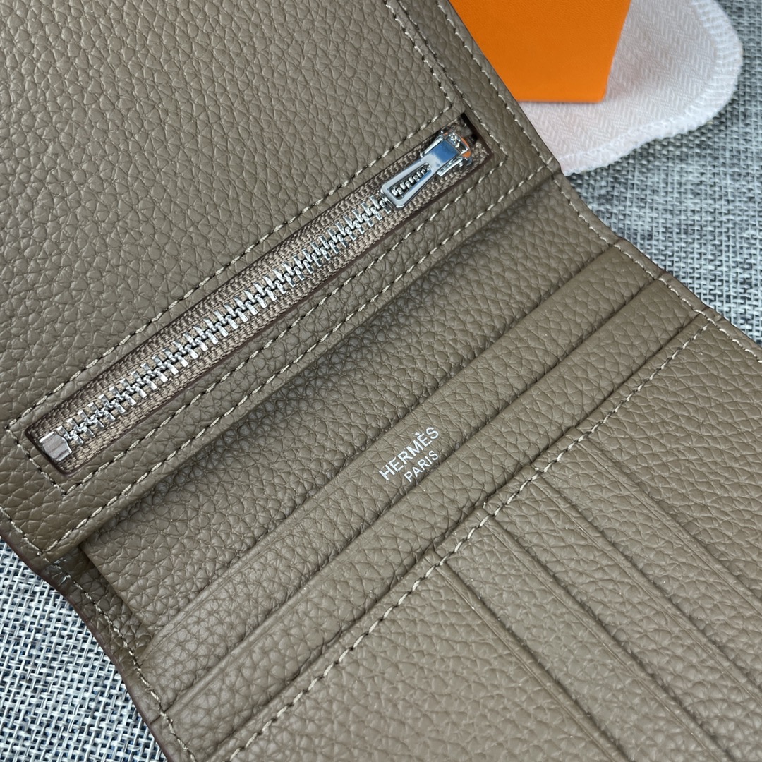 【Hermes 】二つ折り財布  10*12CM  -6色