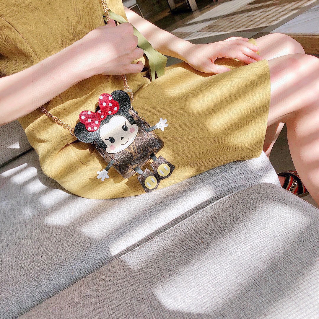 【LOUIS VUITTON】 キーホルダー  チャーム  -2色