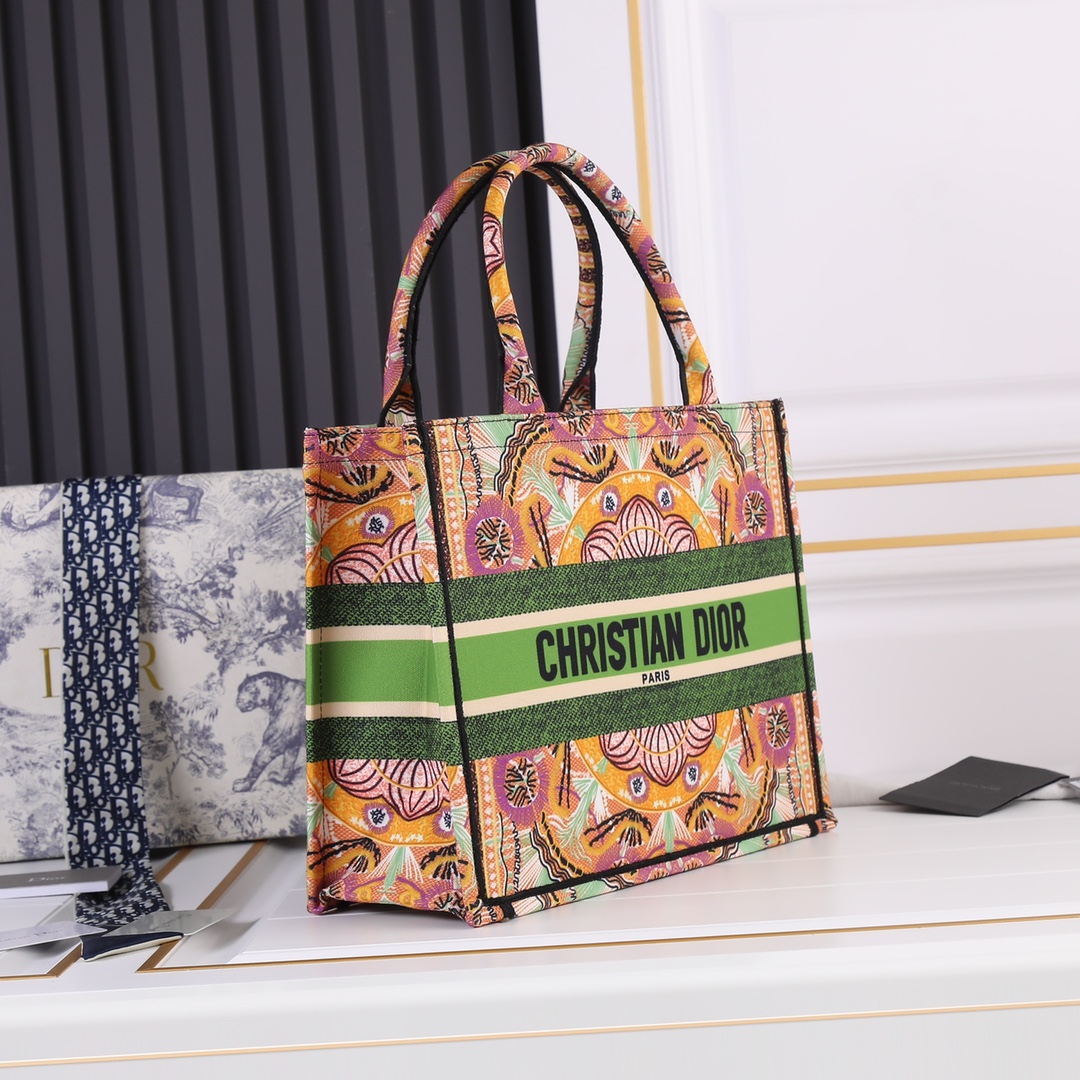 【DIOR】BOOK TOTE  -36x20x15cm -42x 35x15cm-5色