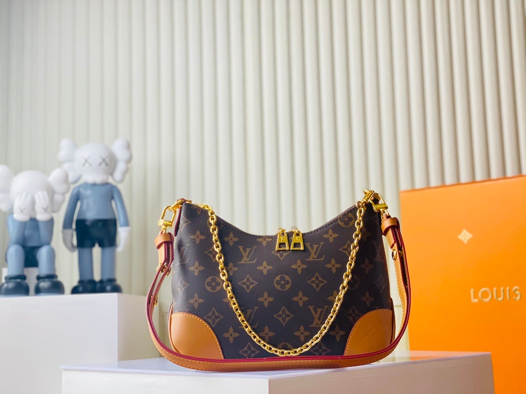 【LOUIS VUITTON】ブーローニュ NM 番号 :  M45832 -2色