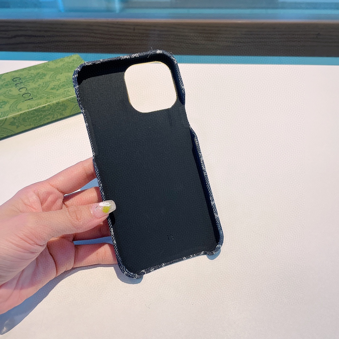 【スマホケース】Gucci  携帯カバー   -2色