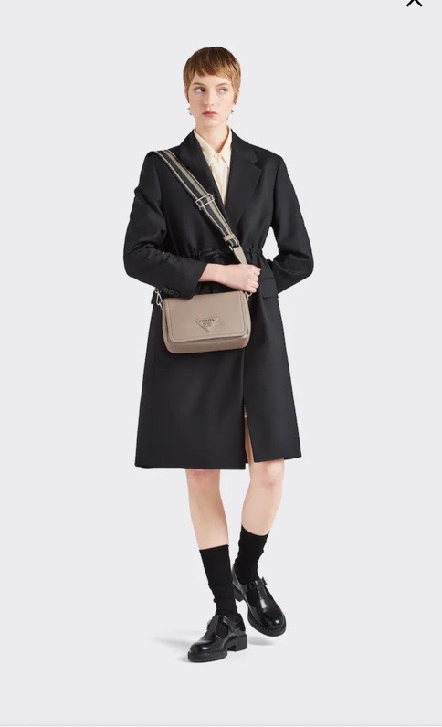 【PRADA】 サイズ: 23*18*9CM -3色