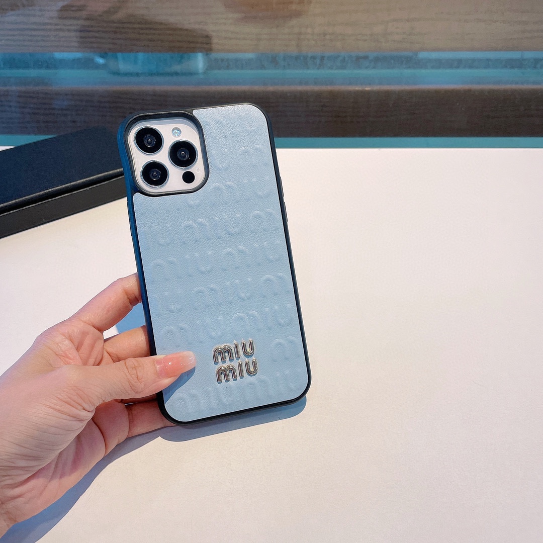 【スマホケース】MIUMIU 携帯カバー   -2色