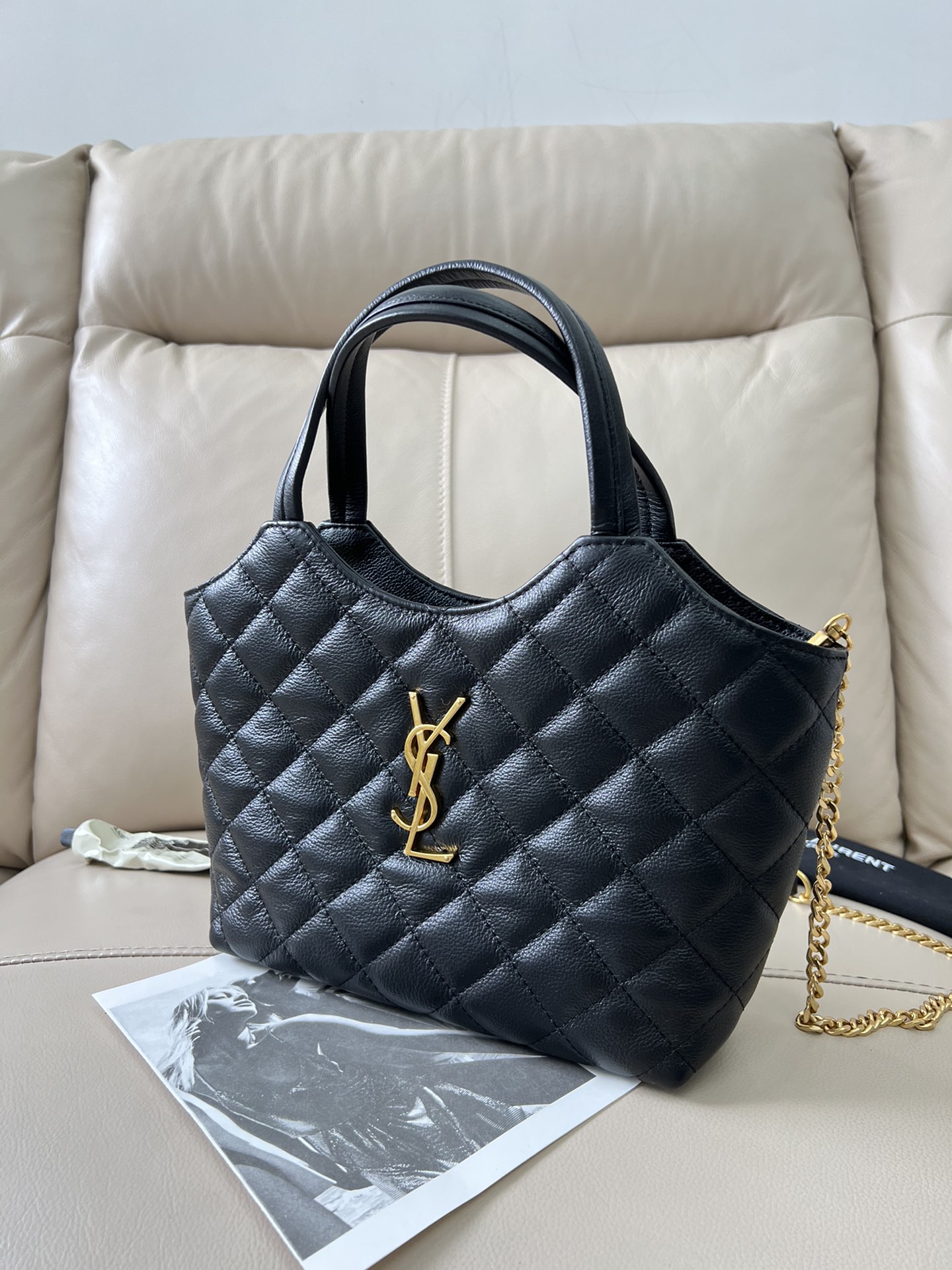 【SAINT LAURENT】  ICARE サイズ: 24×18×6cm