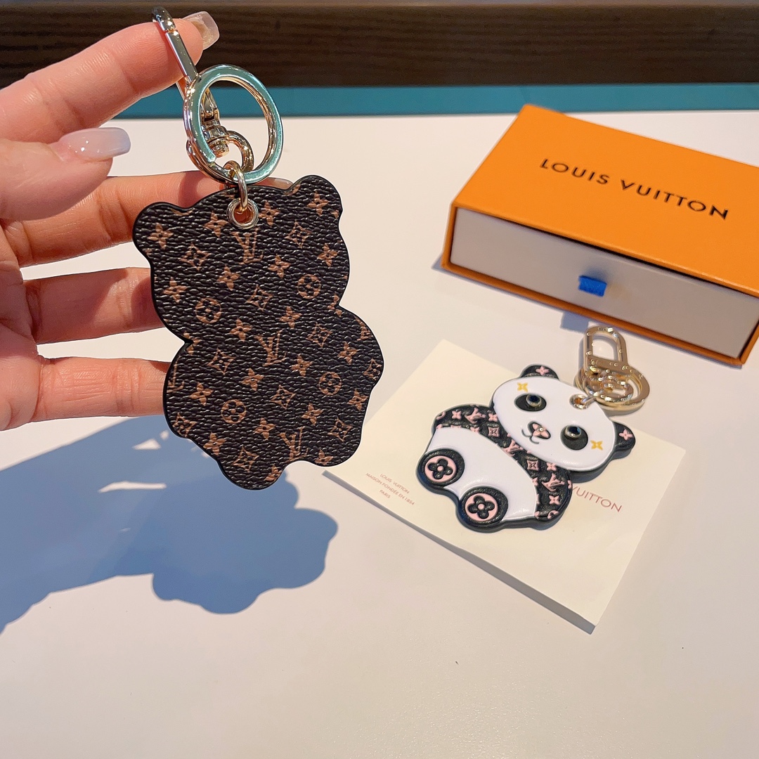 【LOUIS VUITTON】 キーホルダー