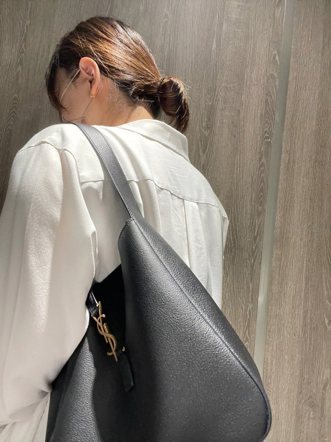 【SAINT LAURENT】  ICARE サイズ: 24×24×10cm