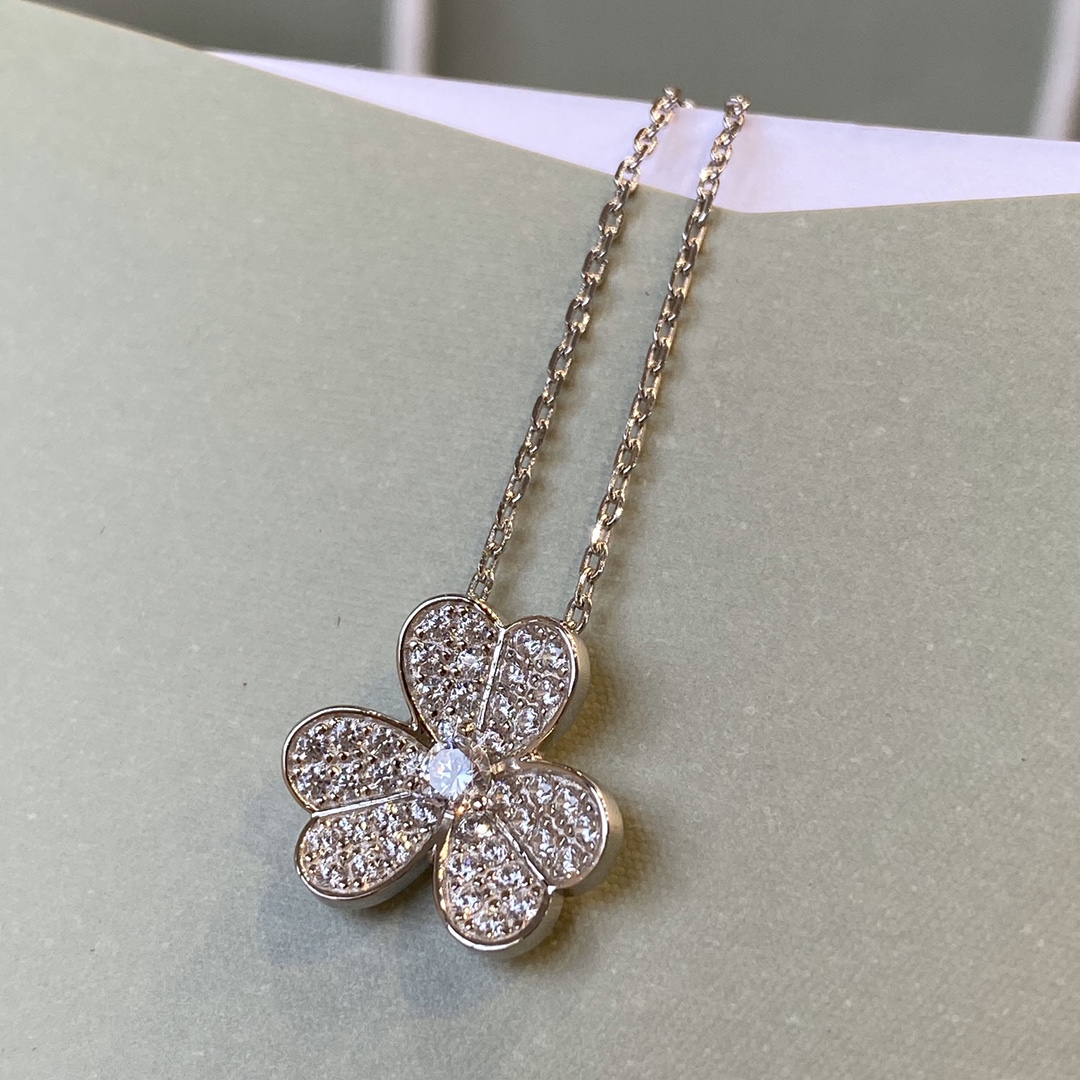 【ネックレス】★Van Cleef & Arpels★ 36-40cm