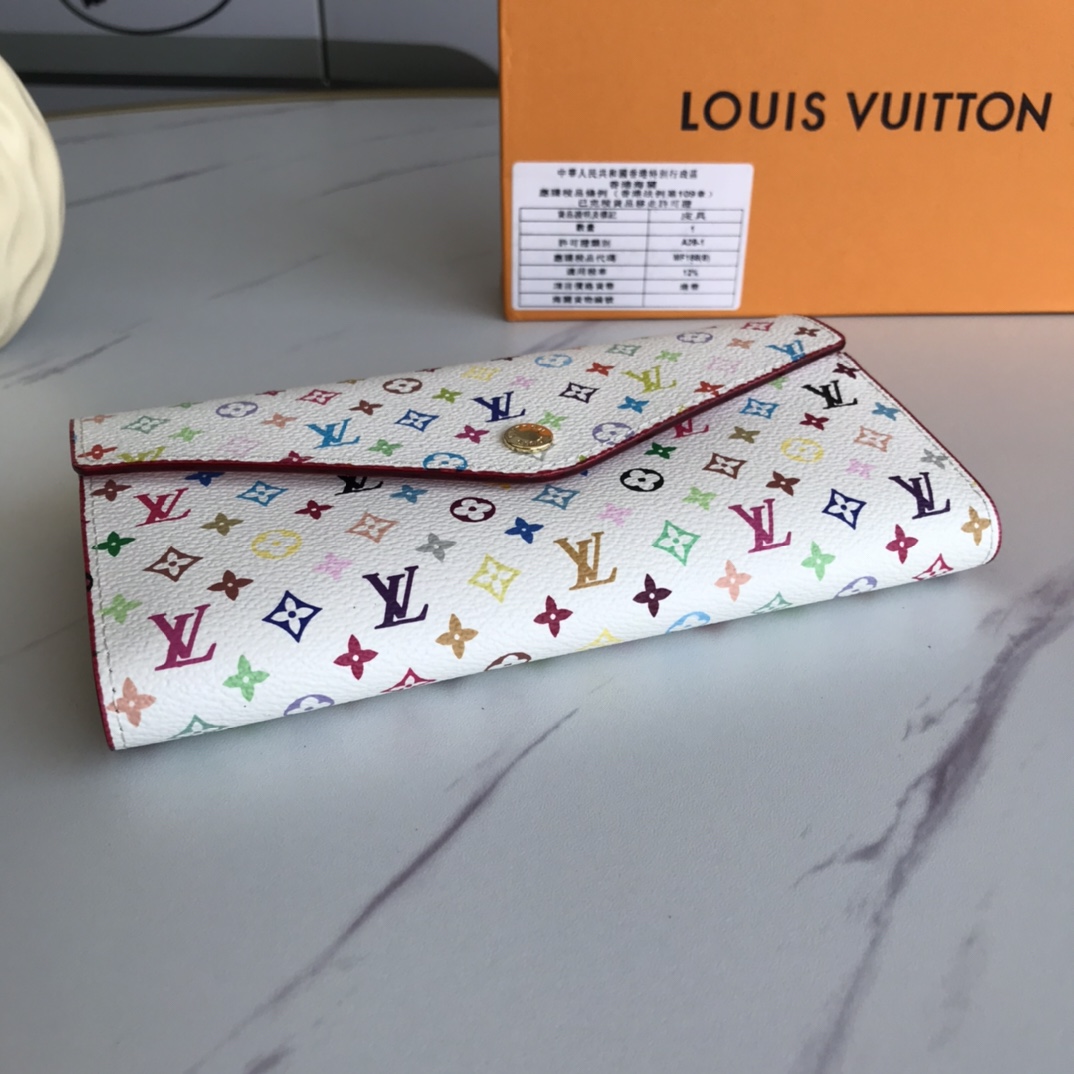 【LOUIS VUITTON】ボタン財布  19x10x2cm -2色