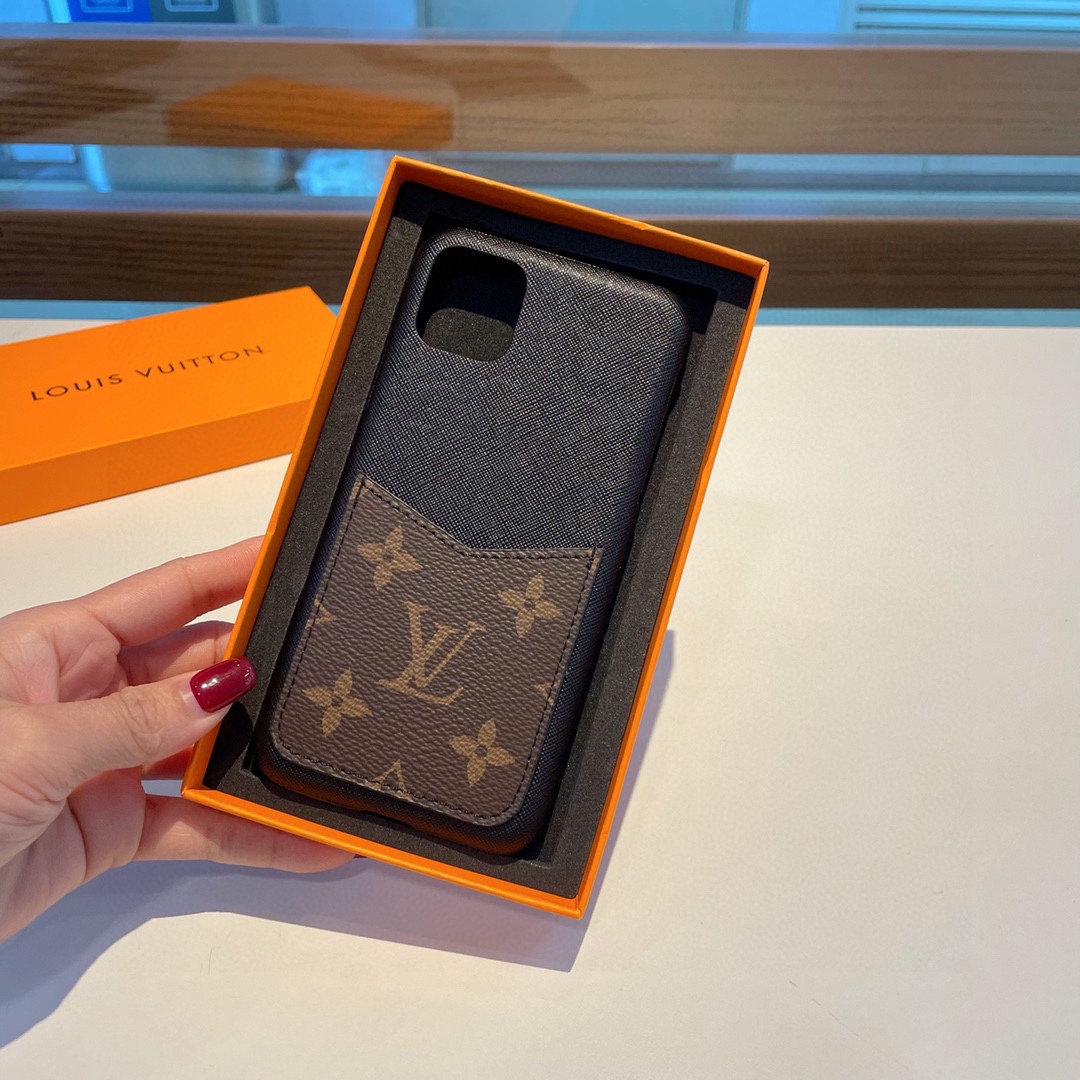 【スマホケース】 LV  携帯カバー   -2色