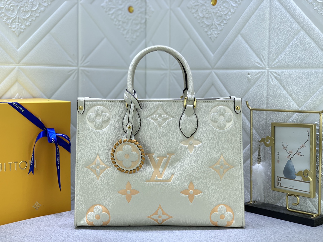 【LOUIS VUITTON】By the pool 34*12*26cm  -3色