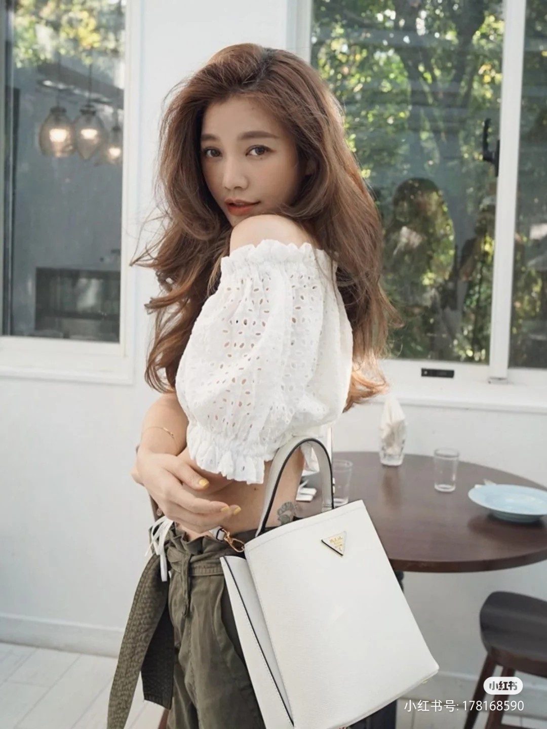 【PRADA】  DOUBLE BUCKET  サイズ: 23*23*13 cm -3色