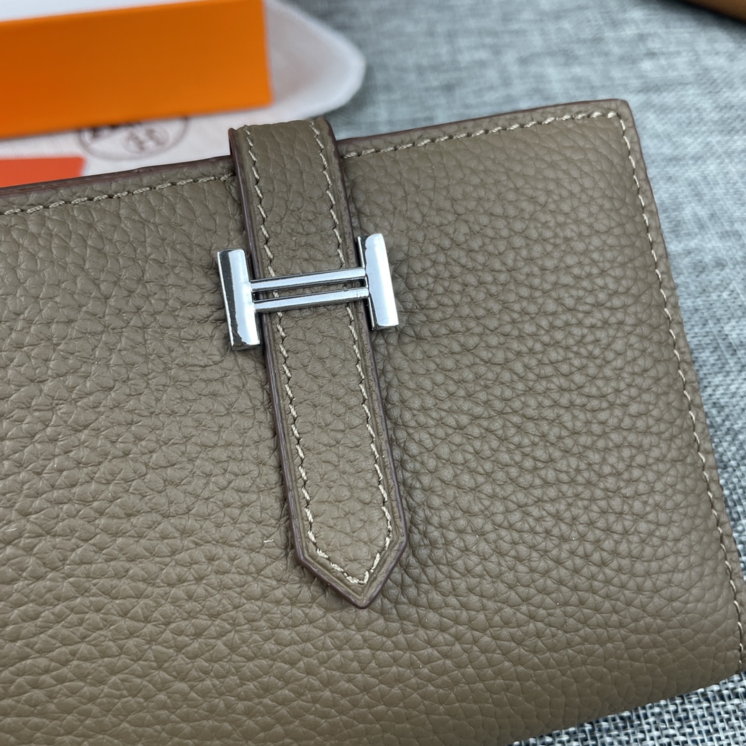 【Hermes 】二つ折り財布  10*12CM  -6色