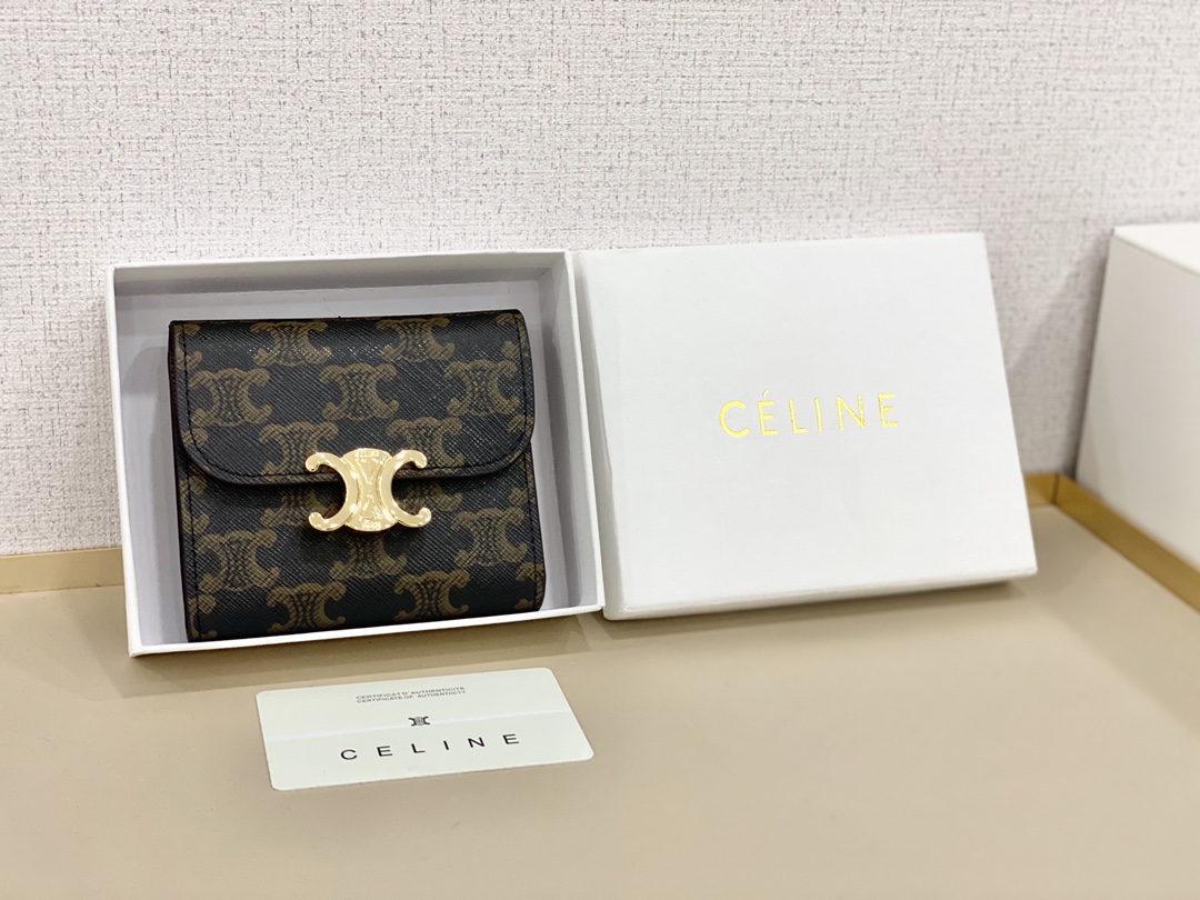【CELINE】TRIOMPHE CANVAS 11*10*5CM