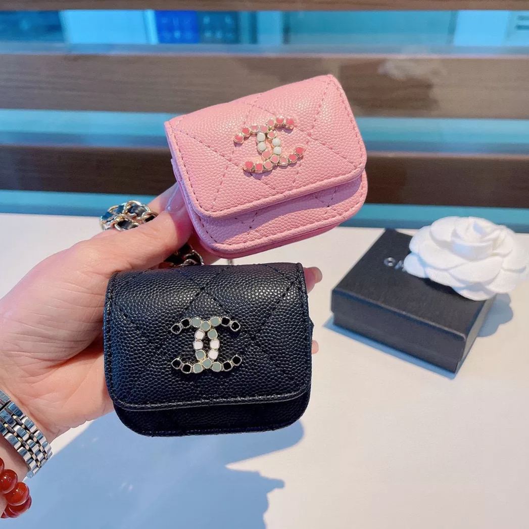 【スマホケース】CHANEL  イヤホン バッグ   -2色