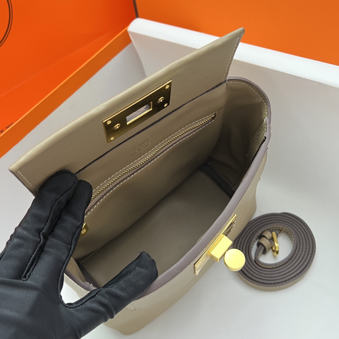 【Hermes 】Mini 2424  Evercolor K1  21*16*6 CM -4色