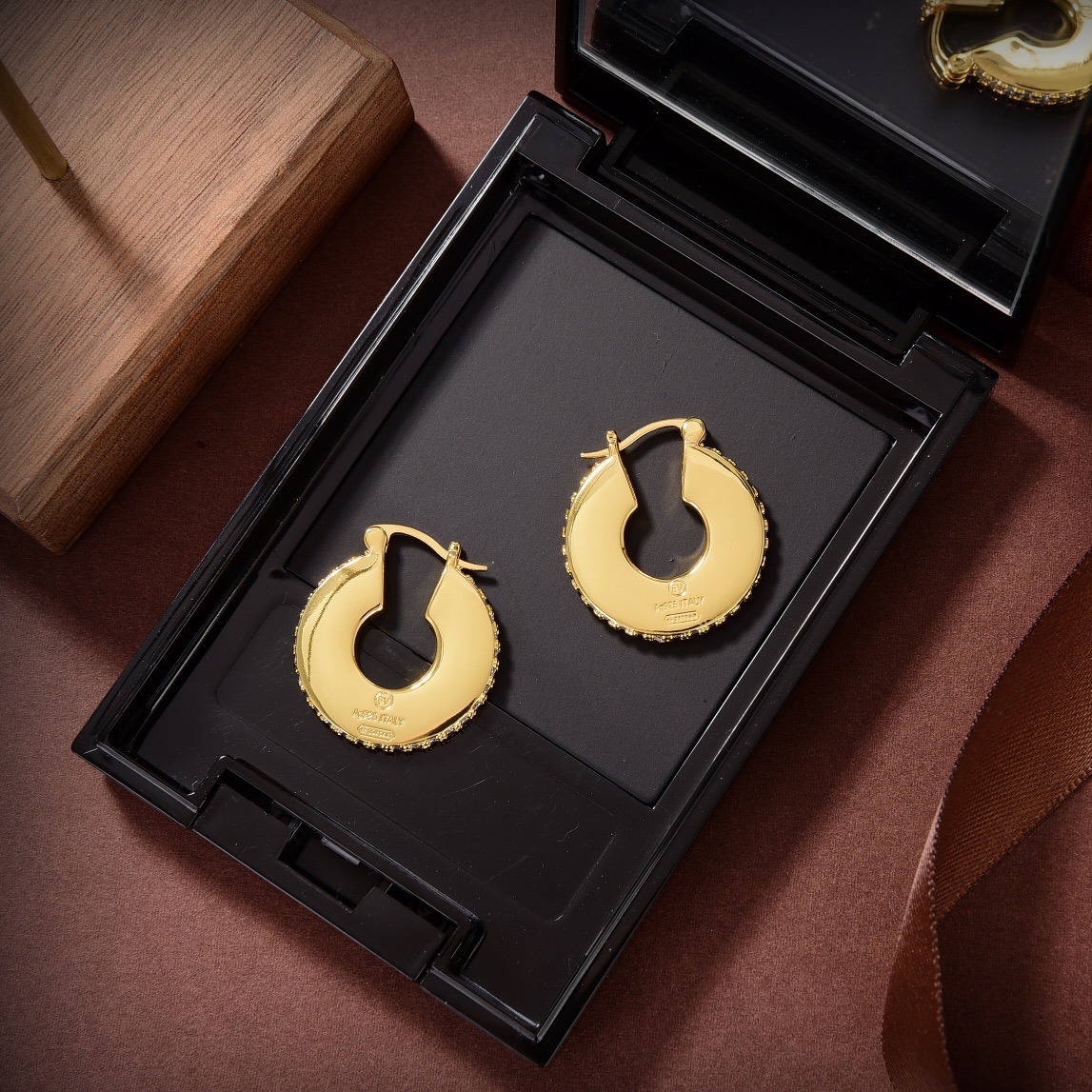 【ピアス】★BOTTEGA VENENTA ★