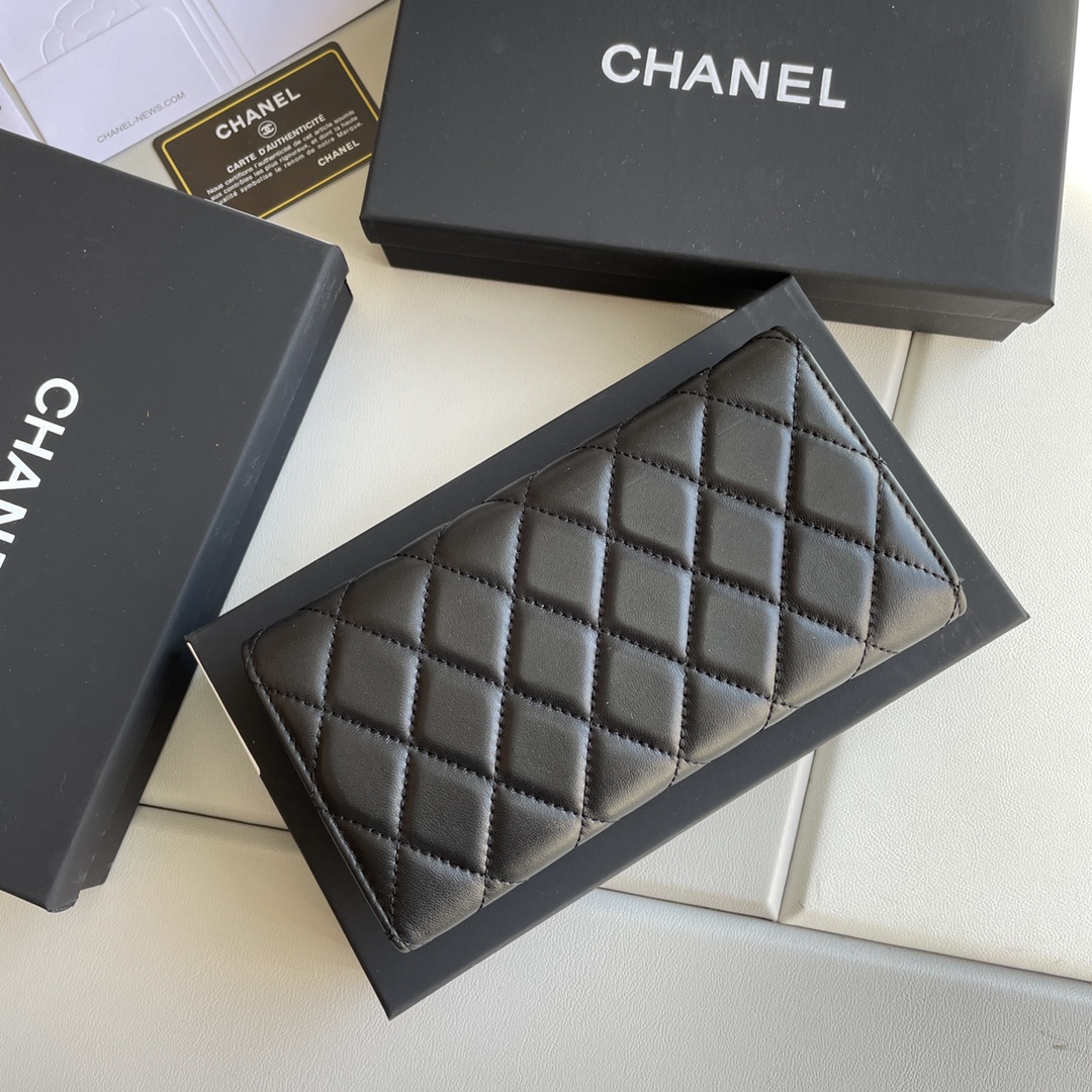 【CHANEL 】三つ折り財布  19*10*2.5CM