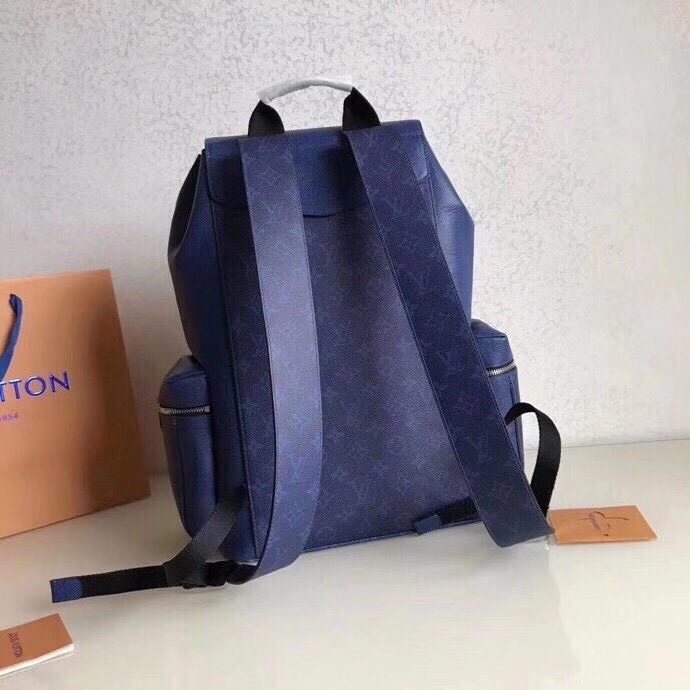 【LOUIS VUITTON】OUTDOOR  -37.0 x 45.0 x 19.0 cm  -2色