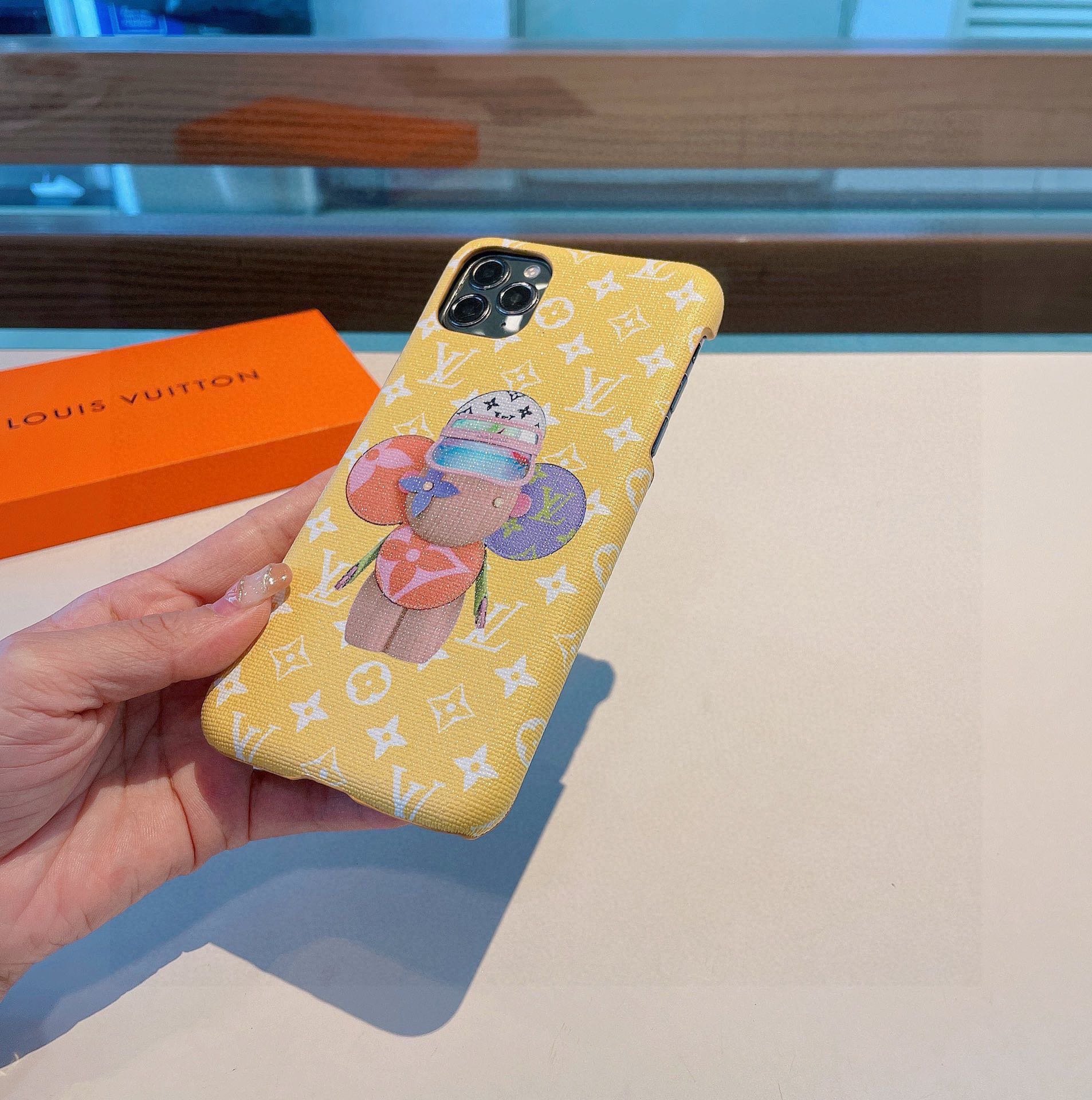 【スマホケース】LV 携帯カバー  -2色