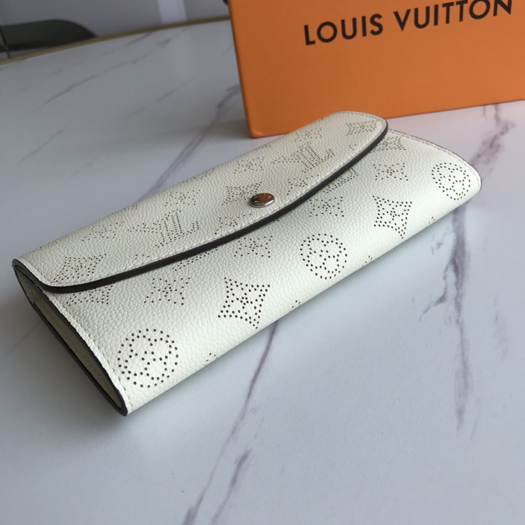 【LOUIS VUITTON】ボタン財布  19x10x2cm -4色
